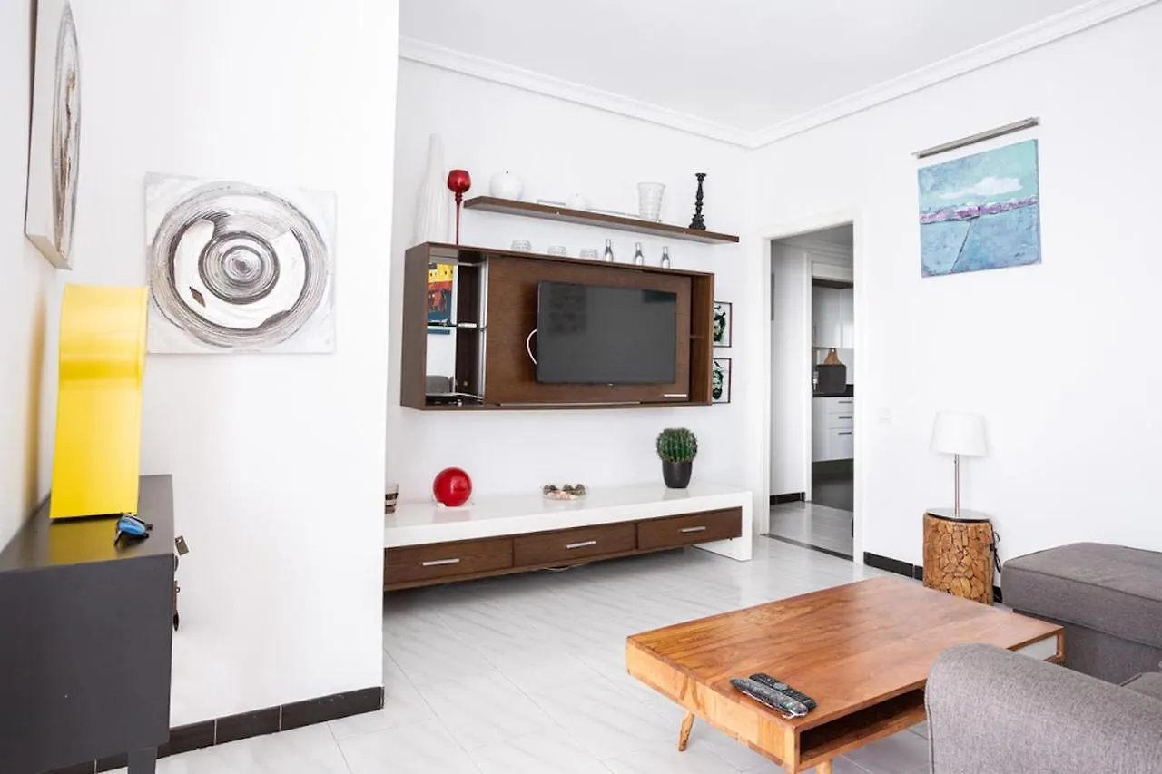 La Torre De La Roca Appartement Torremolinos Spanje
